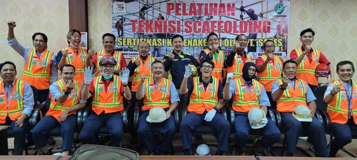 Scaffolding technician training cohort